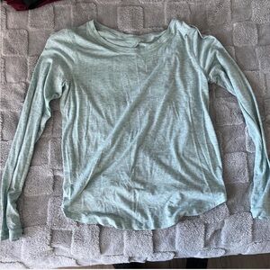 Lululemon Open back long sleev